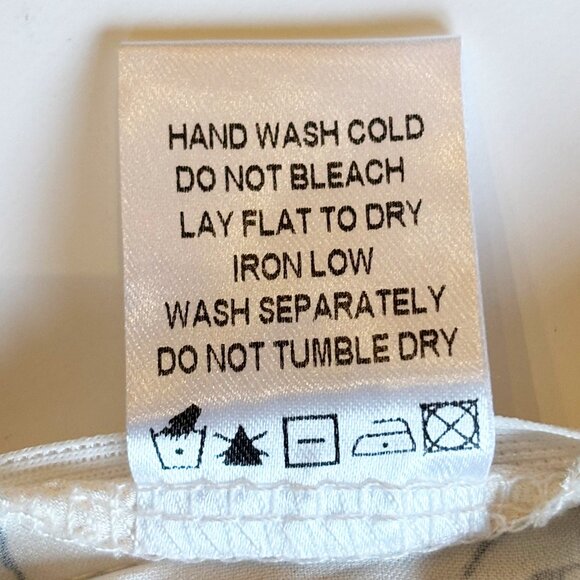 superdown Cream & Black Jenela Twist Front Shirt size Small - Picture 11 of 12